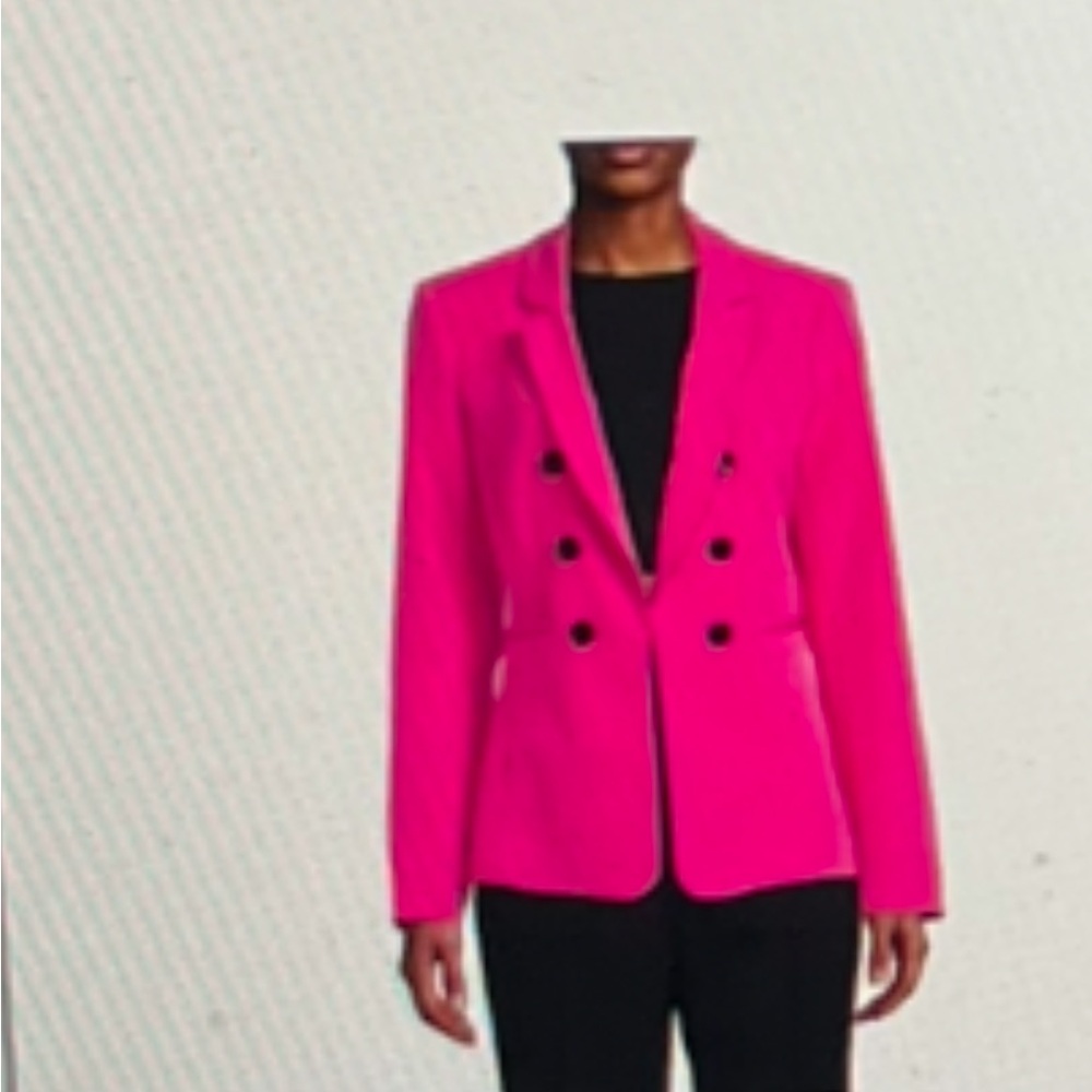 Beautiful pink double breasted blazer from Saks Fifth Avenue, worn 1 time.